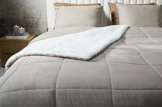 Πολυτελής Κουβέρτα Διπλής Όψης Sherpa  200 x 200 cm Taupe 8720604888287 SleepMed