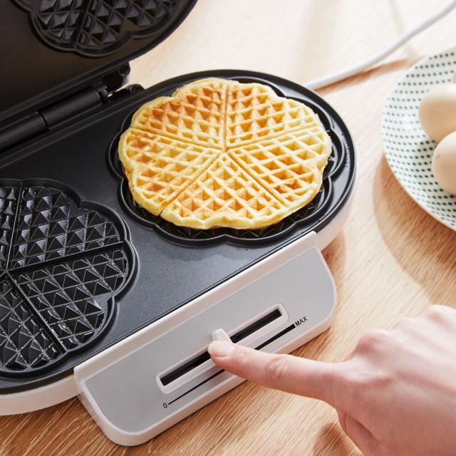Βαφλιέρα Διπλή Waffle Iron 1200W Λευκό 107273 Monzana
