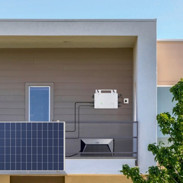 VEVOR Ηλιακός Μικρομετατροπέας Δικτύου 800W IP65 με Απομακρυσμένη Παρακολούθηση μέσω App και WIFI  IP65WXBWNBQIUUGTZV2