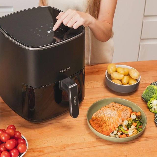 CECOTEC  Φριτέζα Αέρος Cecofry Fantastik 5500 - Ψηφιακή, 1500W, Χωρητικότητα 5,5L  CEC-04971