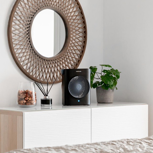 CECOTEC  Θερμοανεμιστήρας ReadyWarm 2070 Max Force Black με 2000 W, 2 επίπεδα ισχύος και 3 λειτουργίες  CEC-08254