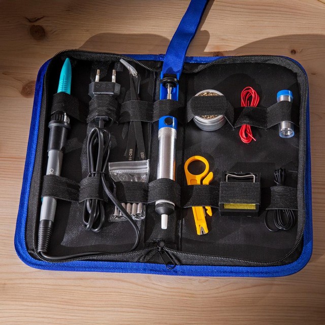 Cecotec Ηλεκτρικός Κολλητήρι PrecissionSoldier 650 με οθόνη και σετ... Cecotec Ηλεκτρικός Κολλητήρι PrecissionSoldier 650 με οθόνη και σετ...