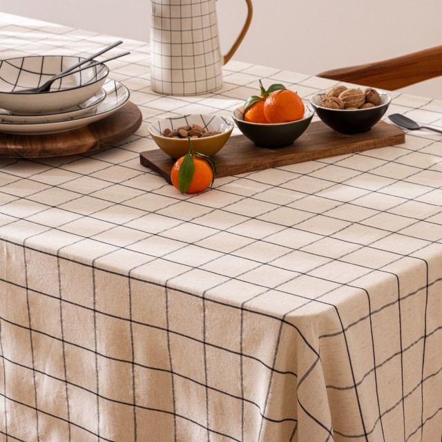 Atmosphera  Τραπεζομάντηλο  Helu Ορθογώνιο 150x250 cm, Μπεζ  Μπεζ και μαύρο, 150x250 εκ.  204459