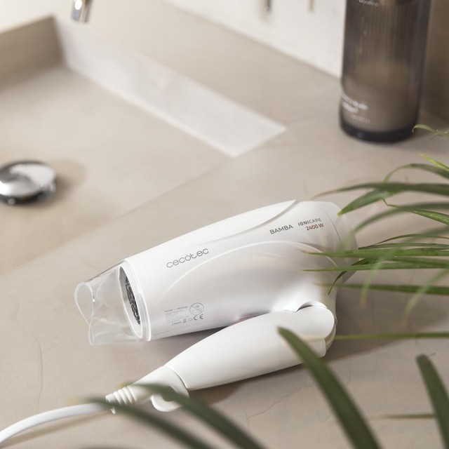 CECOTEC  Bamba IoniCare TravelWhite: Επαγγελματικό Σεσουάρ Ταξιδιού 2400W, Ισχυρή Ροή Αέρα, 2 Ταχύτητες & 2 Θερμοκρασίες (Λευκό)  CEC-04743