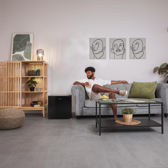 CECOTEC  Μίνι Ψυγείο GrandCooler 20000L SilentCompress Μαύρο, Ανοξείδωτο Ατσάλι, 46L, 48.7x48cm, Αναστρέψιμη Πόρτα, Ενεργειακή Κλάση E  CEC-03618