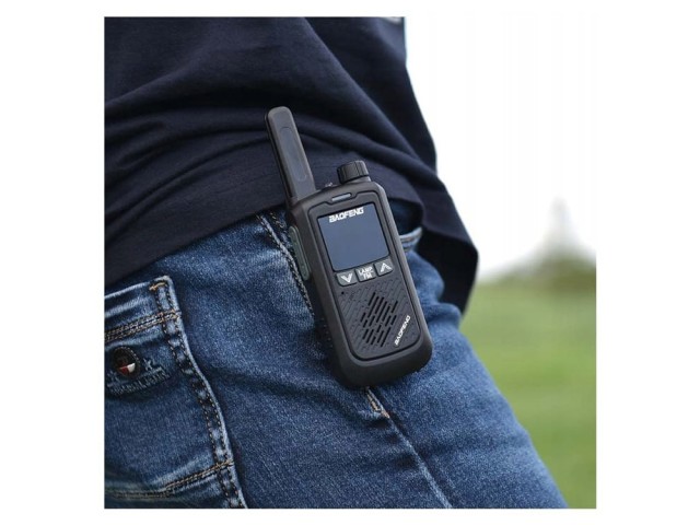 Σετ 2 Ασύρματων Walkie Talkie PMR Ραδιοτηλεφώνων με Ακουστικά 5907451353073 Verk Group