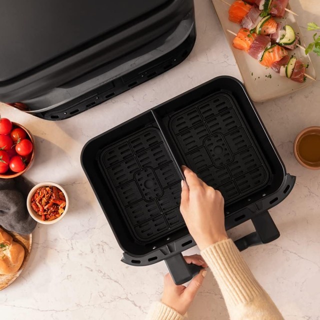 Διπλή Φριτέζα Αέρος - Airfryer 9L με Ψηφιακό Πίνακα και Διαχωριστικό Καλάθι 2850W CEC-100149 Cecotec