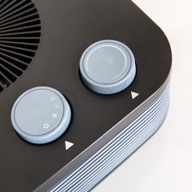 CECOTEC  Θερμοανεμιστήρας ReadyWarm 2050 Max Horizon Black με 2000 W και 3 λειτουργίες  CEC-08255