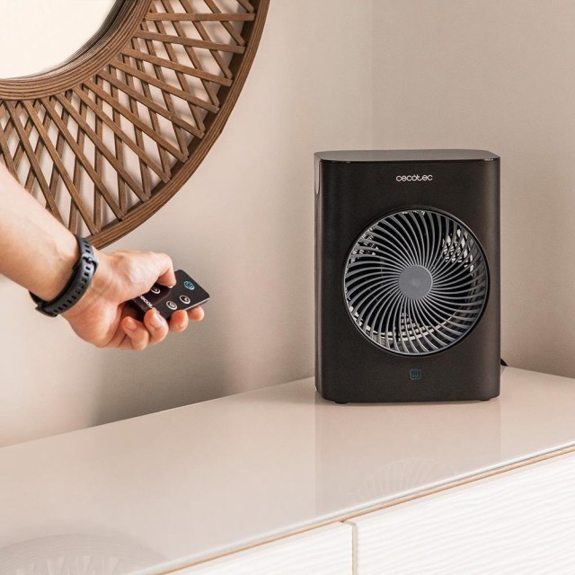 CECOTEC  Θερμοανεμιστήρας ReadyWarm 2070 Max Force Smart Μαύρο, 2000W, 2 Επίπεδα Ισχύος, 3 Λειτουργίες, LED Οθόνη & Τηλεχειριστήριο  CEC-08257