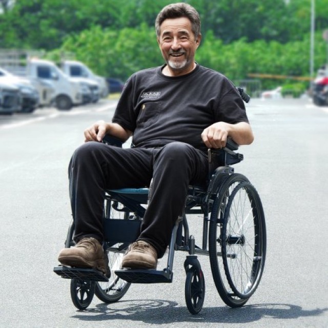 VEVOR Καροτσάκι Αλουμινίου Υπερελαφρύ 18 250lbs  SDZZLYLHJ18I5WBUJV0