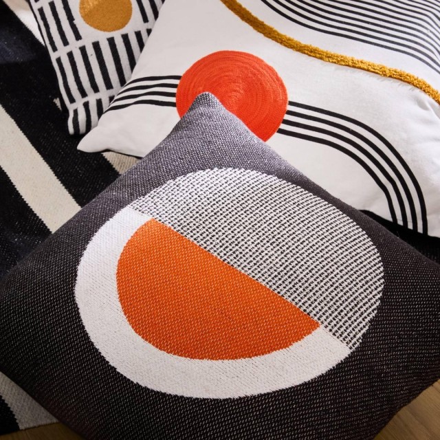 Atmosphera Μοντέρνο Τετράγωνο Μαξιλάρι 45x45εκ με Αφαιρούμενη Βαμβα...