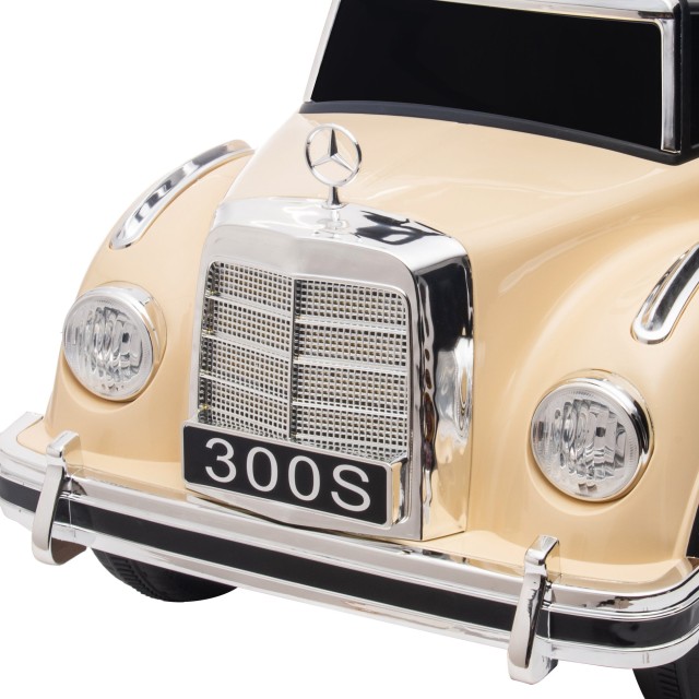 HOMCOM Electric Ride-On Toy Car για παιδιά 18-48 μηνών άδεια Mercedes-Benz με μουσική, μπεζ 370-292V90BG
