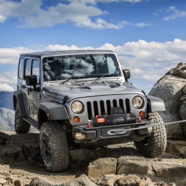 Ηλεκτρικό Βίντσι VEVOR 12V 10,000 lb με Νάιλον Σχοινί και Ασύρματο Τηλεχειριστήριο  DDHCSJPHCSYCY6JRBV9