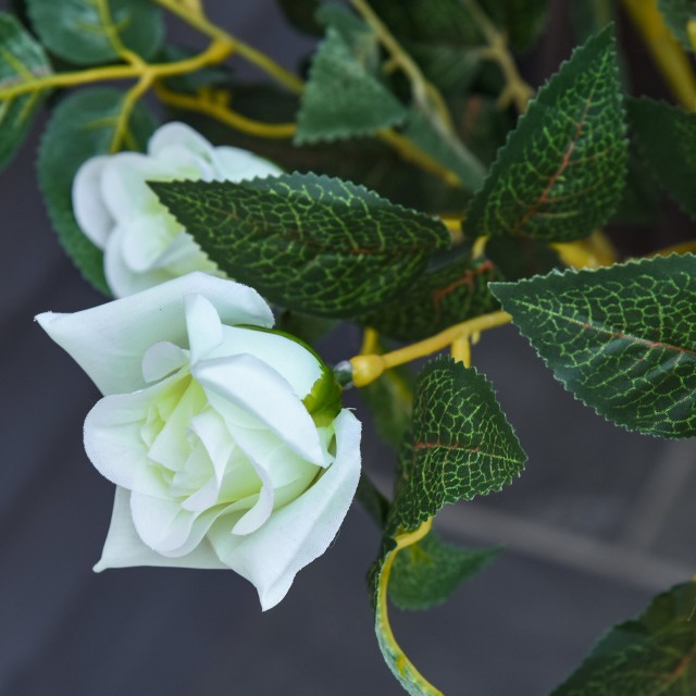 Outsunny Camelia τεχνητό δέντρο με 21 λουλούδια και βάζο ύψους 90 cm 844-340WT