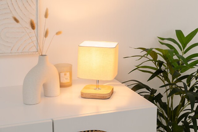 Επιτραπέζια Ξύλινη Λάμπα 14,5 x 14,5 x 21 cm 167571 Atmosphera Επιτραπέζια Ξύλινη Λάμπα 14,5 x 14,5 x 21 cm 167571 Atmosphera