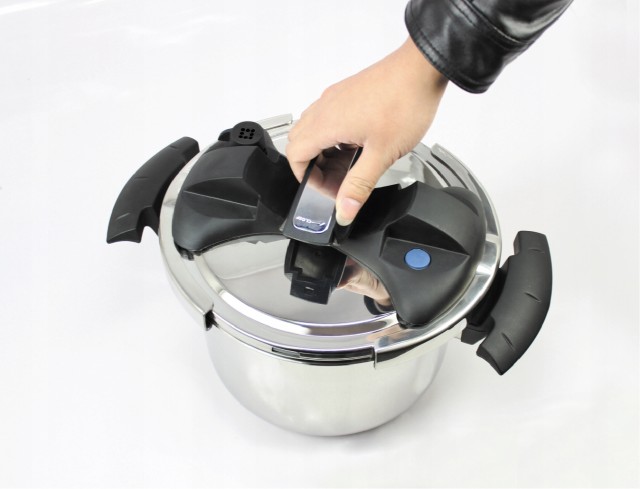 Edenberg Ανοξείδωτη Χύτρα Ταχύτητας 10λτ Διάμετρος 24cm για Επαγωγι...