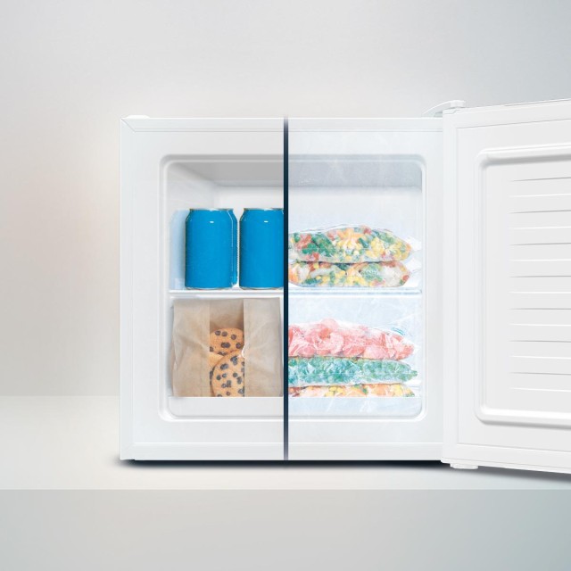 CECOTEC  Μίνι Ψυγείο Bolero CoolMarket TT 31 Dual White E, Μετατρέψιμο σε Καταψύκτη, 31 Λίτρα, Λευκή Πόρτα, Έλεγχος Θερμοκρασίας, Διαστάσεις 49.6x47.4 εκ.  CEC-01973