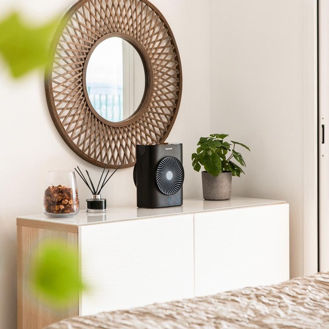 CECOTEC  Θερμοανεμιστήρας ReadyWarm 2070 Max Force Smart Μαύρο, 2000W, 2 Επίπεδα Ισχύος, 3 Λειτουργίες, LED Οθόνη & Τηλεχειριστήριο  CEC-08257