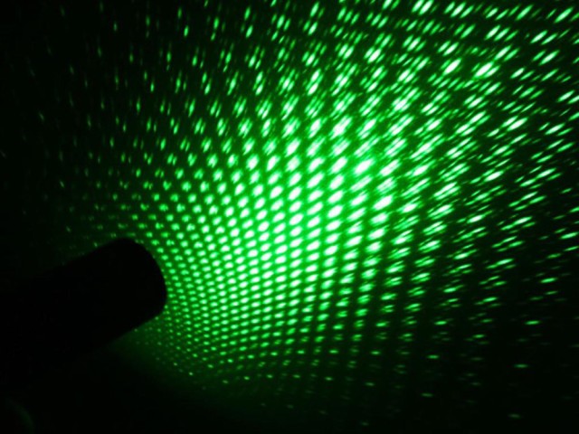 Verk Group Ισχυρός Δείκτης με Ακτίνα Laser Πράσινο 5907451337332