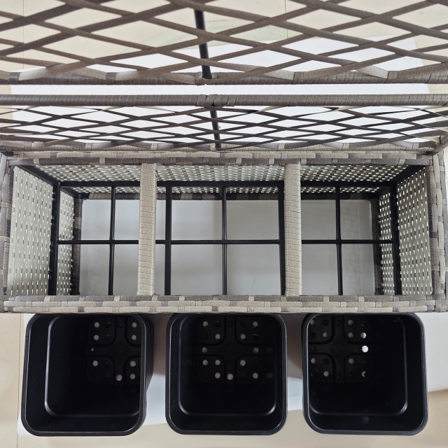 Outsunny Planter με πλέγμα για αναρρίχηση με 3 γλάστρες από ατσάλι ...