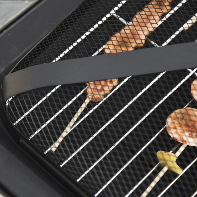 Outsunny Garden Fire Pit με καπάκι σπινθήρα και μεταλλική ψησταριά 76x76x47cm Μαύρο 842-170