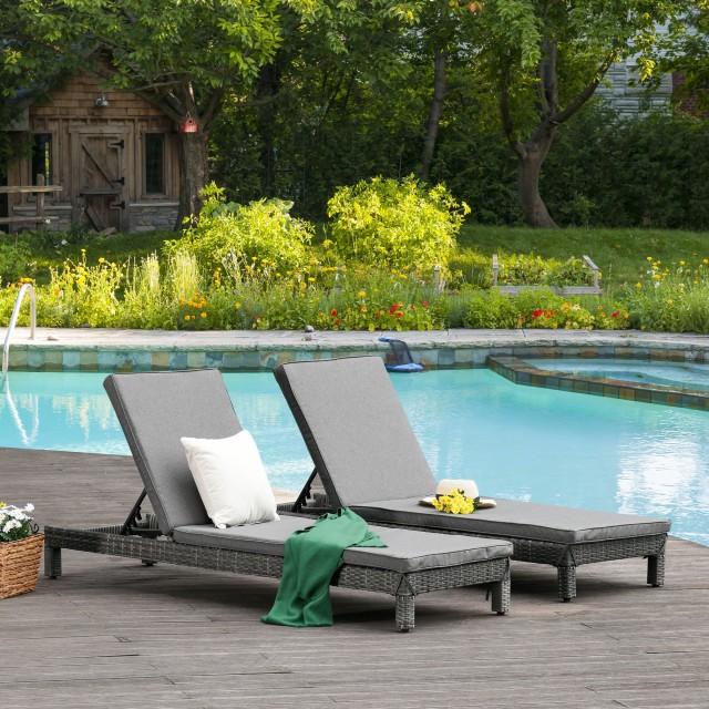 Outsunny Σετ 2 ξαπλώστρες κήπου σε PE Rattan με γκρι μαξιλάρι με επένδυση 862-019GY