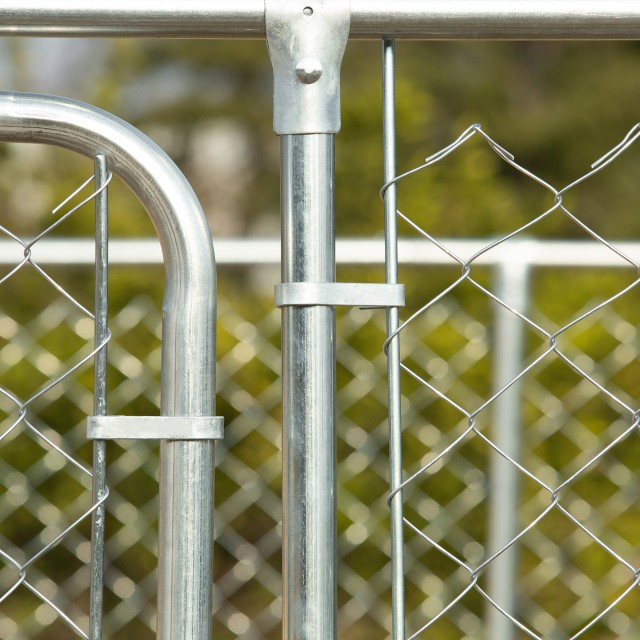 PawHut Metal Dog Kennel με υφασμάτινο κουβούκλιο Oxford και πόρτα κλειδώματος, 400x230x232 cm D02-049V03SR