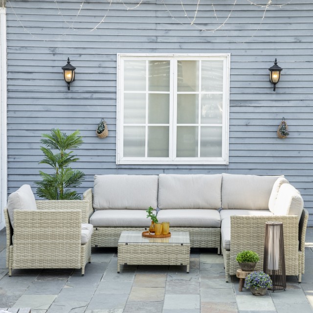 Outsunny 7 τεμαχίων Modular PE Rattan Garden Lounge σετ με μαξιλάρια, μπεζ 860-253V00BG